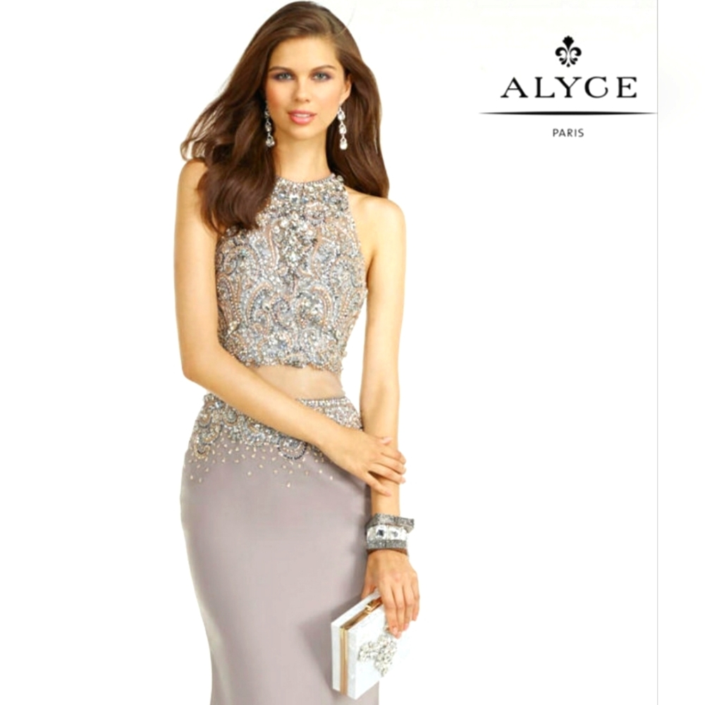 Alyce Paris sequenced dress gown Prom 6616 sequence silver long gown size.4